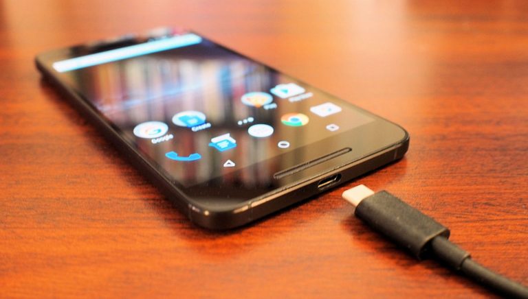 Mitos y verdades sobre la carga de tu móvil Android que debes conocer