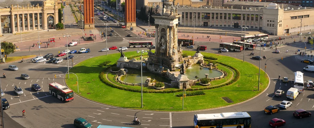 Dgt: Entrar Sin Respetar La Prioridad