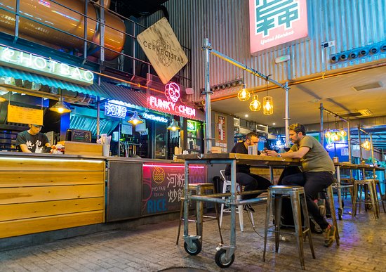 Bocadillos Vietnamitas: Una Explosión De Aromas Y Texturas
