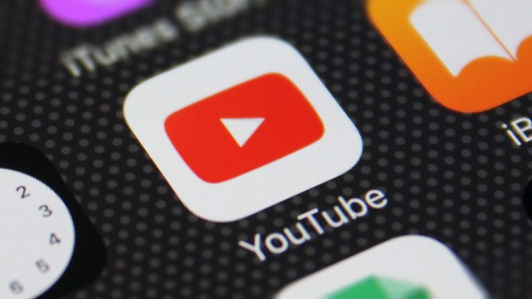 Un creador de contenido denuncia a Youtube por el contrato de falso autónomo