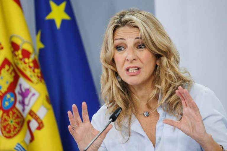 Díaz aboga por que el SMI suba un 3,8% «como mínimo» para compensar la pérdida del poder adquisitivo