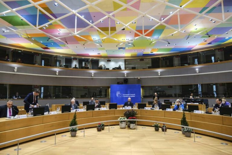 La UE acuerda reforzar las normas de transfusiones y tejidos para proteger al donante y garantizar el suministro