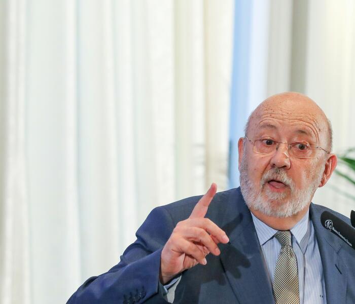 El CIS publica hoy su encuesta de diciembre, la primera con el nuevo Gobierno y tras la ruptura de Podemos y Sumar