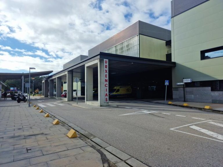 Los principales hospitales gallegos viven una sobrecarga «mayor de lo habitual» en urgencias durante la Navidad