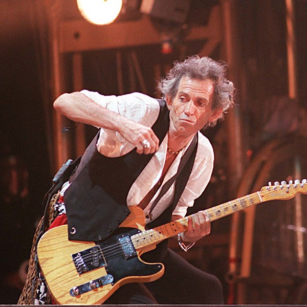 Keith Richards: La leyenda viviente de los riffs, excesos y supervivencia cumple 80 años