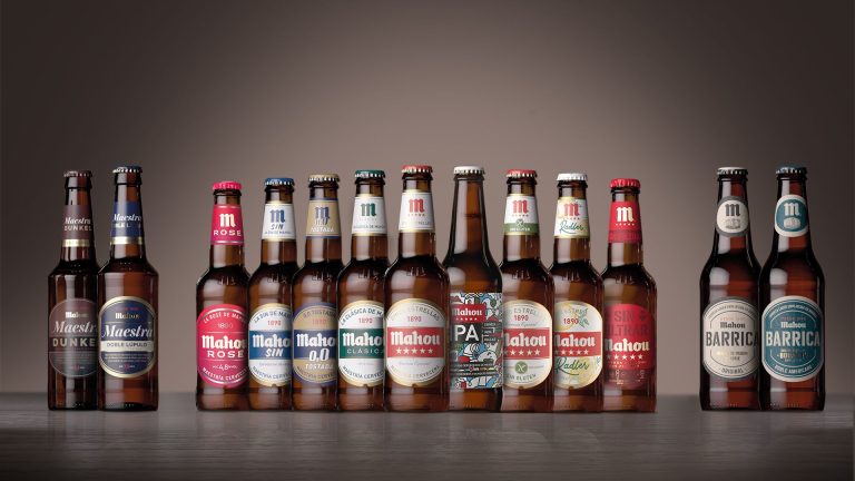 El empaquetado genérico vulnera los derechos de marcas como Amstel y Mahou