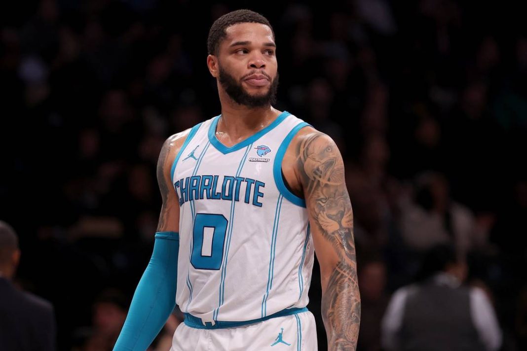 El NBA tiene orden de alejamiento