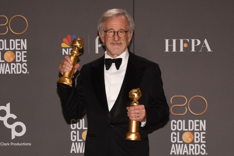Steven Spielberg a los 77: Dinosaurios, Alienígenas y nazis derretidos