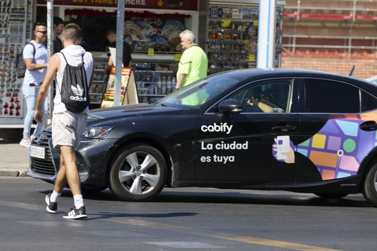 Uber, Cabify y Bolt en Madrid no podrán triplicar los precios