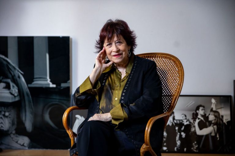 Pilar Aymerich: «Teníamos la esperanza o la inocencia de que todavía podíamos cambiar el mundo»