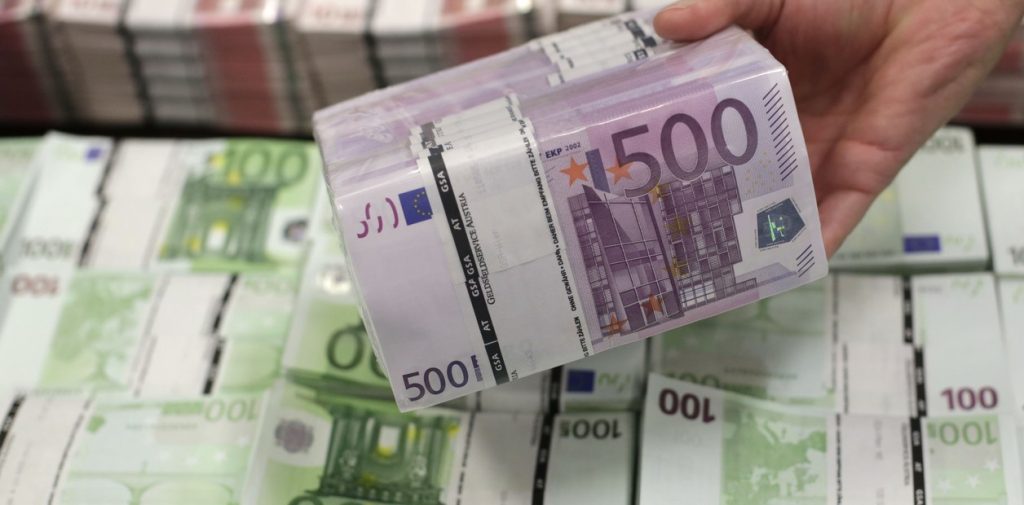 Podría Beneficiar A 400.000 Desempleados