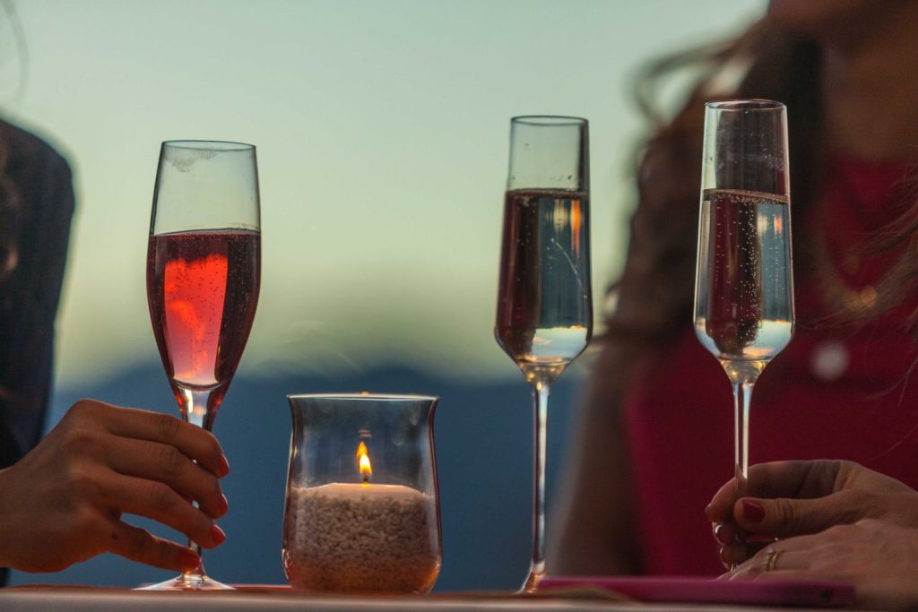 Un Brindis Por Estas Fiestas Con Los Mejores Cavas