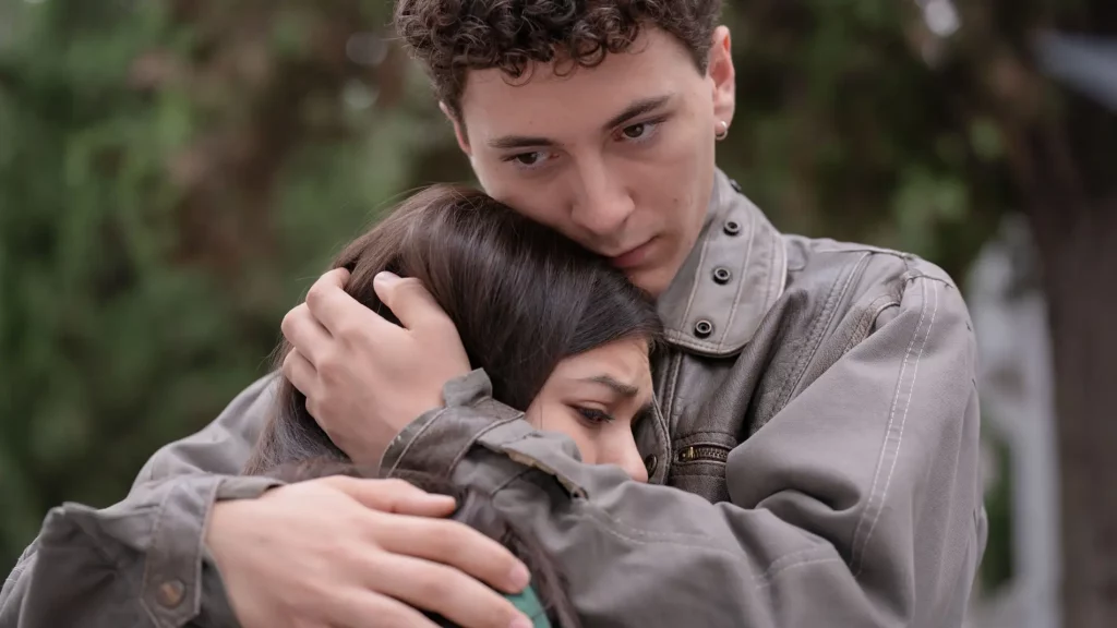 ‘Amar Es Para Siempre’: La Huida Desesperada De Malena Y Curro