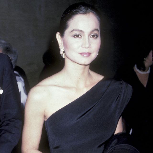 Las Icónicas Medias De Cashmere Estampadas De Isabel Preysler Que Calzedonia Trae De Vuelta A Un Precio Que No Creerás
