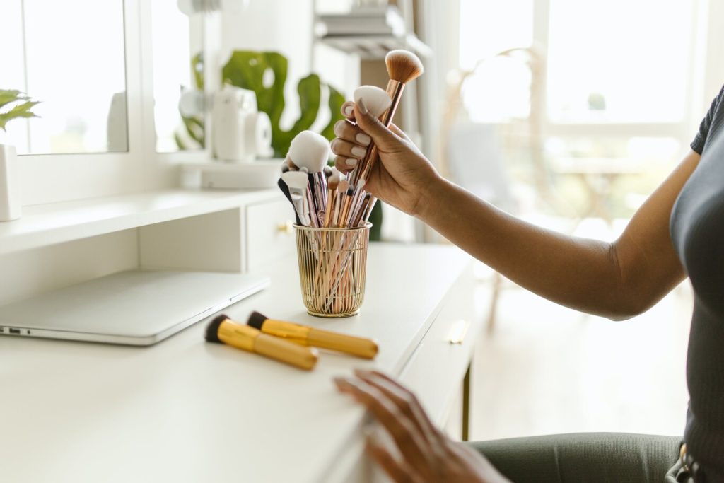 Los Organizadores De Maquillaje De Ikea