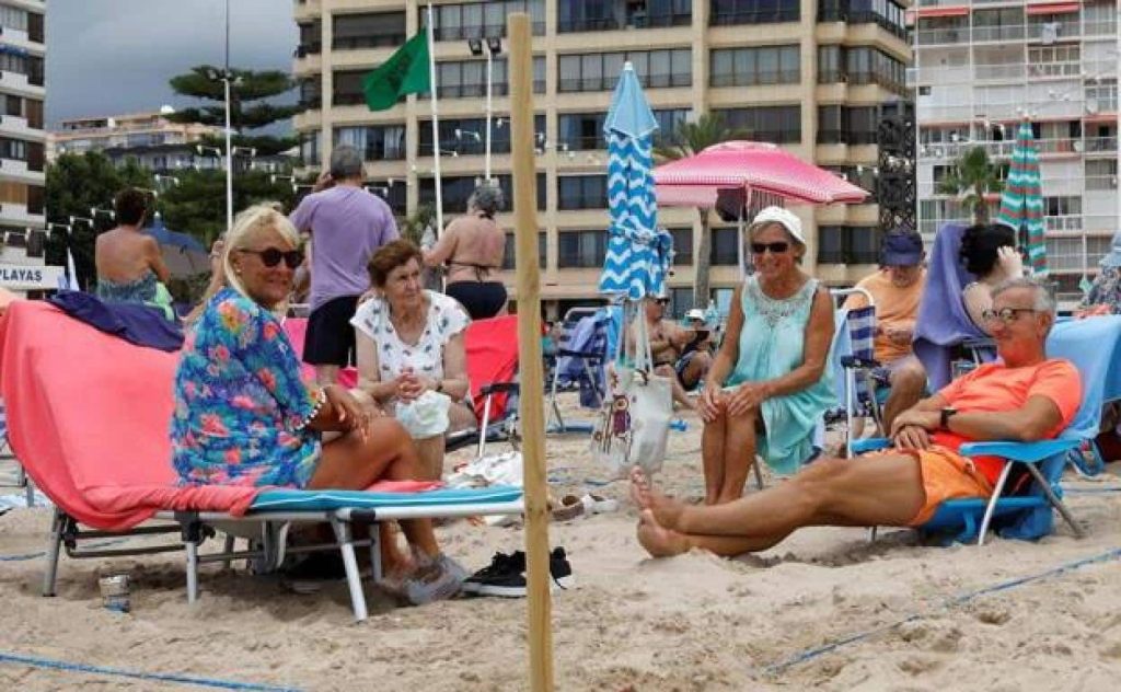 Preocupación Entre Los Jubilados: Los Pasos A Seguir Si No Has Recibido La Carta Del Imserso 1 Viajes Del Imserso Fuente: Freepik