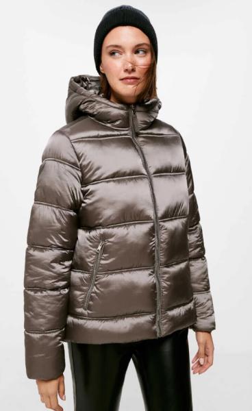 Chaqueta acolchada con efecto metalizado