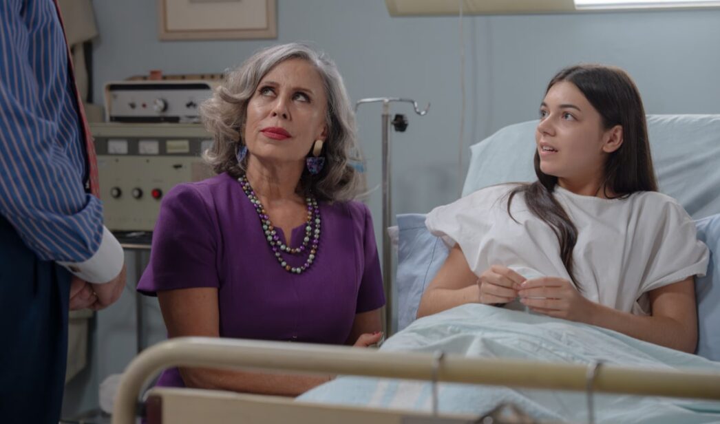 Las últimas amenazas que Lola recibió de la madre de Román aquí en este nuevo avance de ‘Amar es para siempre’ de Antena 3Las últimas amenazas que Lola recibió de la madre de Román aquí en este nuevo avance de ‘Amar es para siempre’ de Antena 3