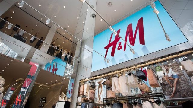 Versátil Blazer De H&Amp;M Que No Puedes Dejar De Usar En Tu Cena De Navidad