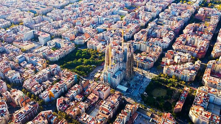 La Brillante Estrategia Por La Que Apuestan Barcelona, Islas Baleares Y Canarias Para Combatir La Sobresaturación Turística 3 Image 21 9