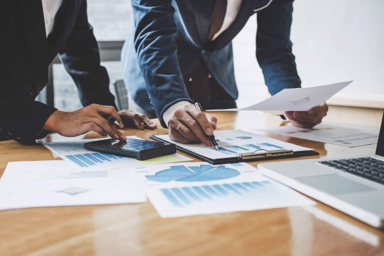 ¿Cuál es la mejor opción entre bootstrappear o una inversión venture capital?