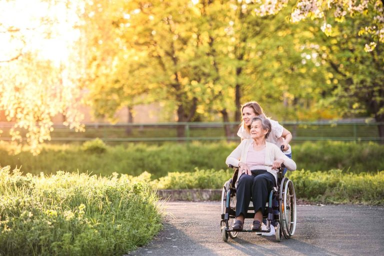 Noviser aporta beneficios a la vida de las personas atendidas y sus familiares