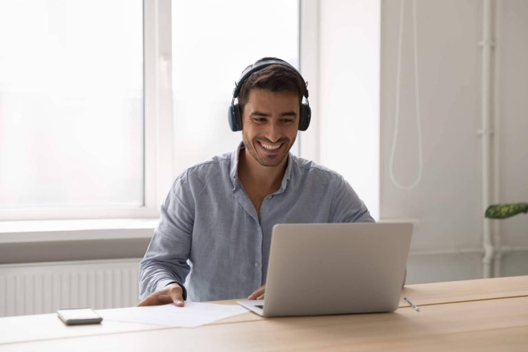 ¿Cuáles son las recomendaciones de prácticas para estudiantes en Valencia de Becadvisor?