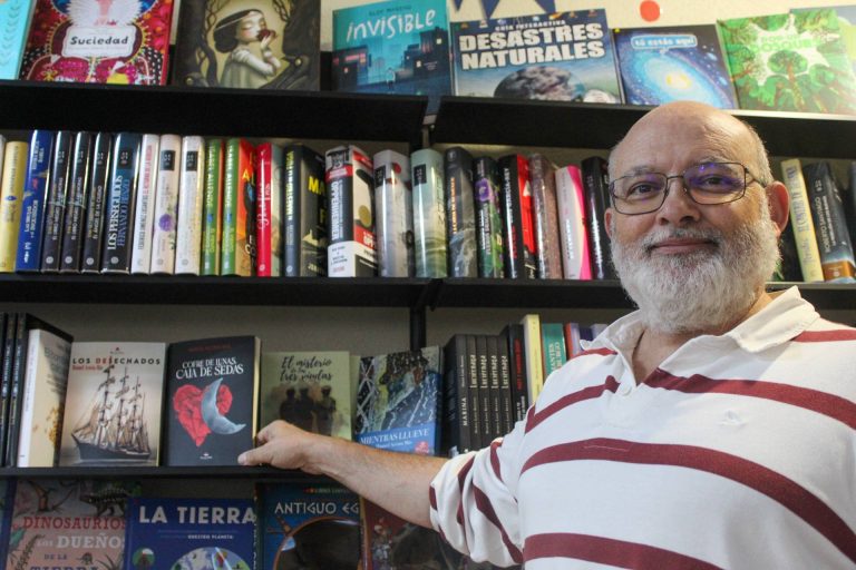La publicación de ‘Los desechados’ de Manuel Acosta Más