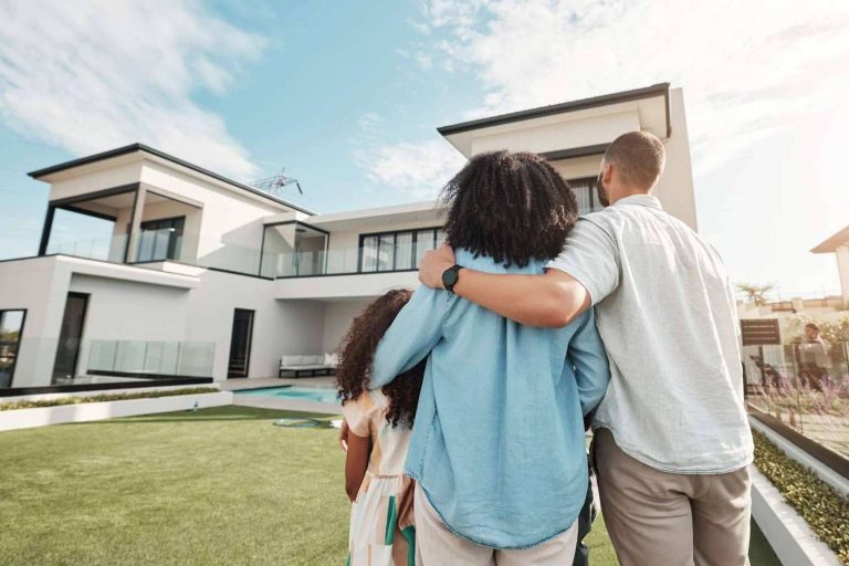 Descubrir el hogar ideal; encontrar la casa de los sueños con la experiencia de Comprarcasa Reference
