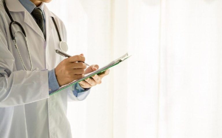 Dr. Juan Carlos Meneu Díaz: ¿En qué consiste la técnica de la estimulación de raíces sacras?