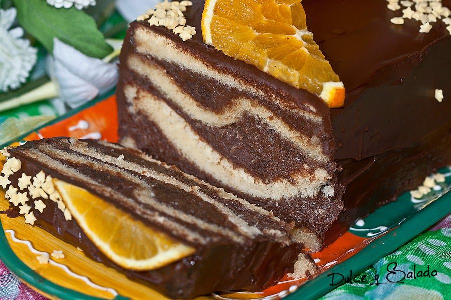 Postre De Chocolate Avellanas Y Naranja 1