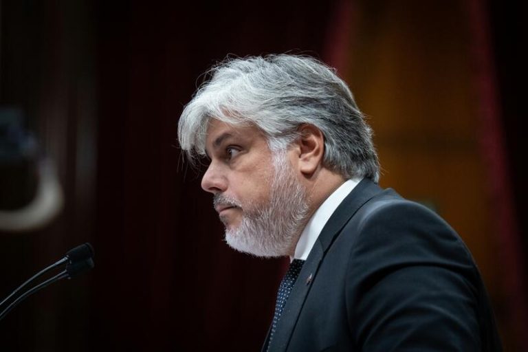Junts se reunió de manera «informal» con el PP en verano a la vez que lo hacía con el PSOE