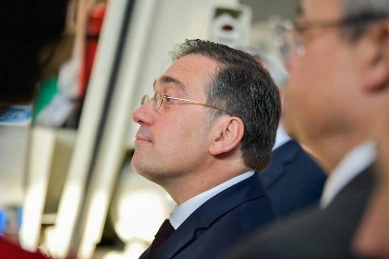 Albares no entendería rechazos al decreto anticrisis: «Nadie puede estar en contra de bajar el IVA a alimentos básicos»