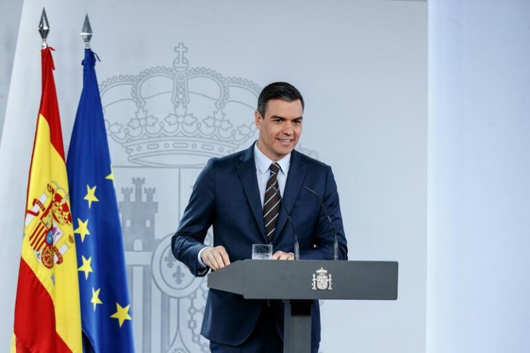 Pedro Sánchez: «El SMI es la mejor herramienta para combatir la pobreza laboral»