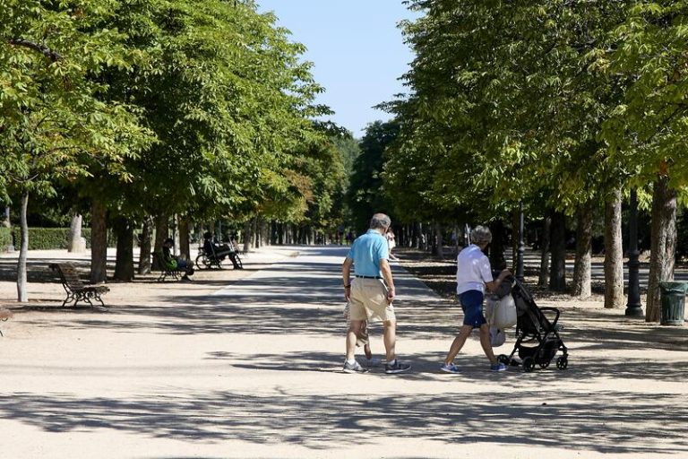 Un 44% de hombres y un 32% de mujeres piensan que las políticas de igualdad discriminan a los varones, según el CIS
