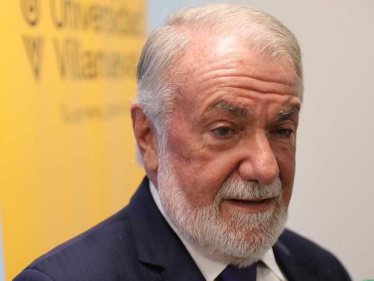 Mayor Oreja apela a una alternativa política y cultural contraria al «frente de ruptura» y al «proyecto de ETA»