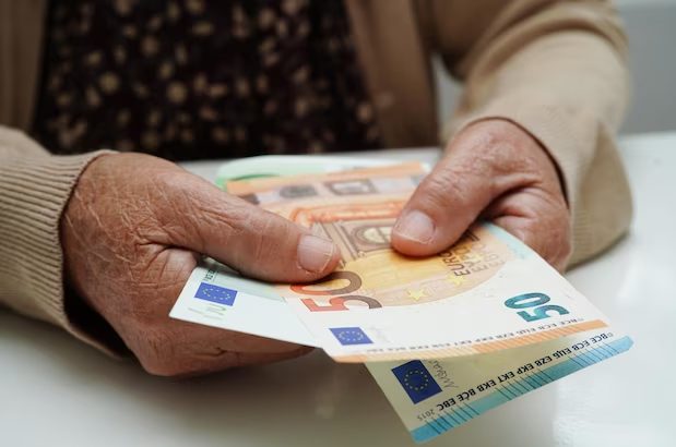 La Seguridad Social suspende las pensiones a quienes no cumplan antes de marzo con uno de los trámites