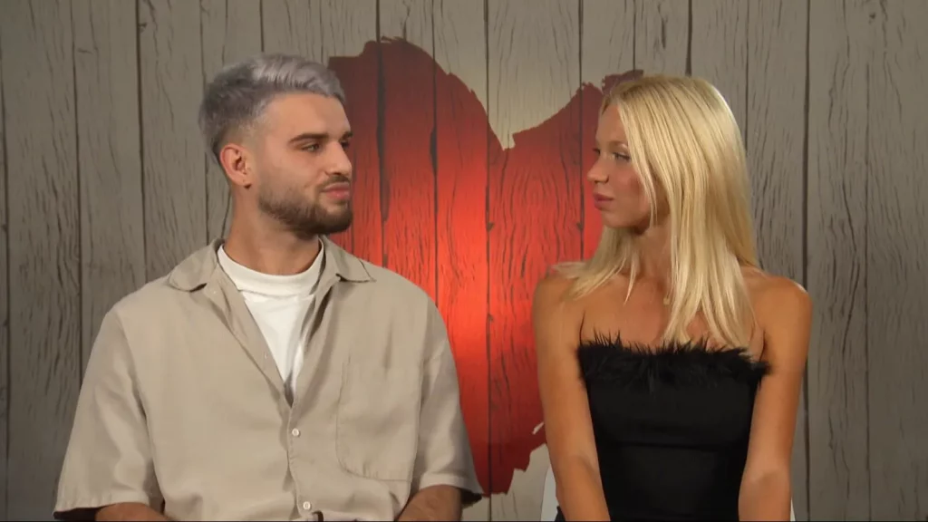 Amor Y Fútbol En 'First Dates': La Historia De Lula Y Raúl Que Conquista España
