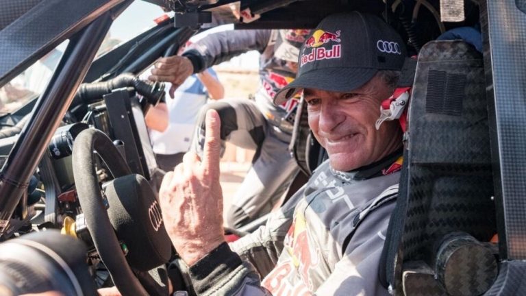 La «miseria» de dinero que ha ganado Carlos Sainz con el Dakar 2024 en comparación a otros pilotos del rally
