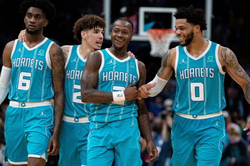 Charlotte Hornets Arrasa: 140 - 79 Contra Memphis Grizzlies En 2018