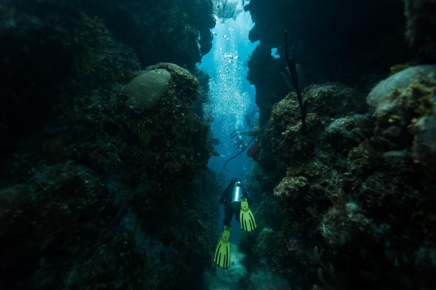 El Gran Agujero Azul En La Ciencia Y El Turismo