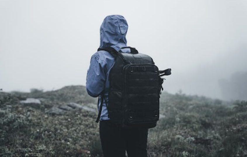 El nuevo ejercicio fácil de hacer que muchos prefieren a salir a correr qué es el rucking