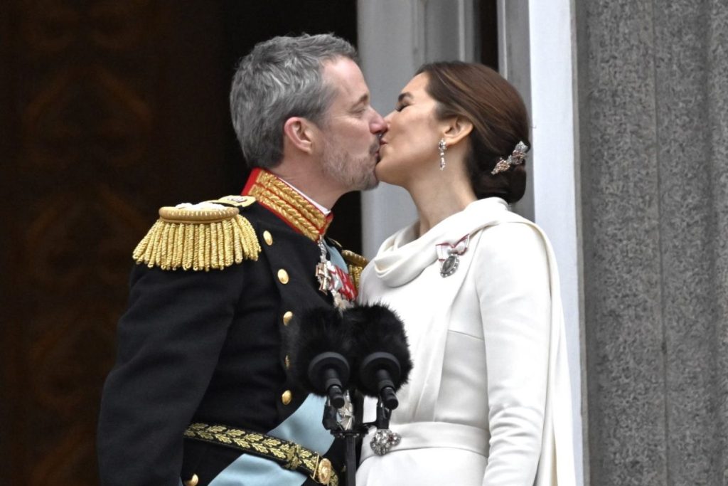 Un Millón De Euros Mensuales Por Ser Rey