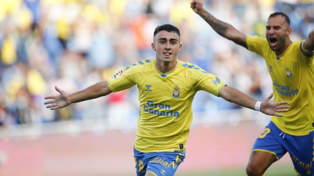 Encuentro Histórico En Vallecas Por Laliga 
