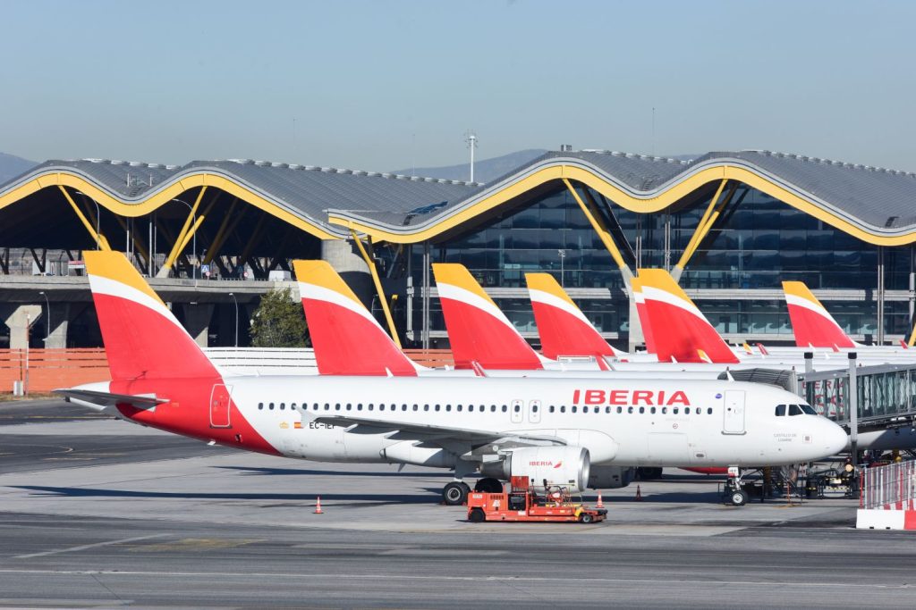 La Huelga De Iberia Deja Cientos De Afectados Sin Maleta En Madrid Y Barcelona 1 Europapress 5674456 Aviones Aparcados Pistas Ultimo Dia Huelga Servicio Handling Iberia