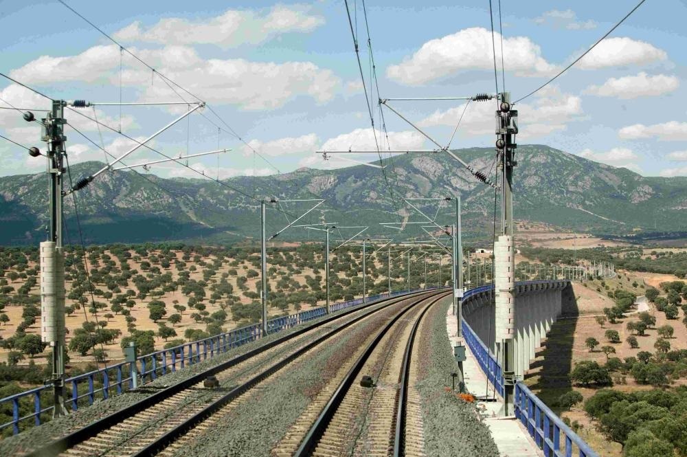 Europapress 5681227 Tramo Linea Ave Madrid Sevilla
