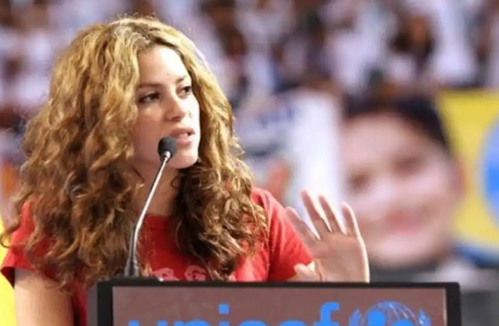 ¿Cómo puede ser? Inauguran una estatua de Shakira y cometen un error garrafal
