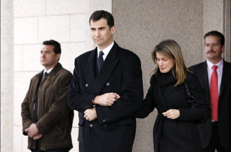 «Letizia se lo prohibió y por eso se suicidó»: graves acusaciones de Peñafiel sobre la reina y su hermana Erika Ortiz