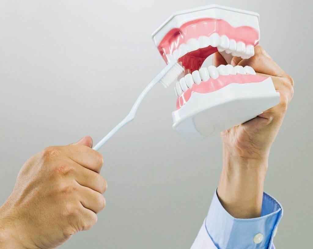 Lo Más Importante Al Lavarte Los Dientes No Es Ni La Pasta Ni El Cepillo