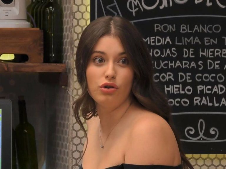 Es un mamarracho, ¿de dónde ha salido?»: la viral reacción en First Dates de una soltera al conocer a su cita